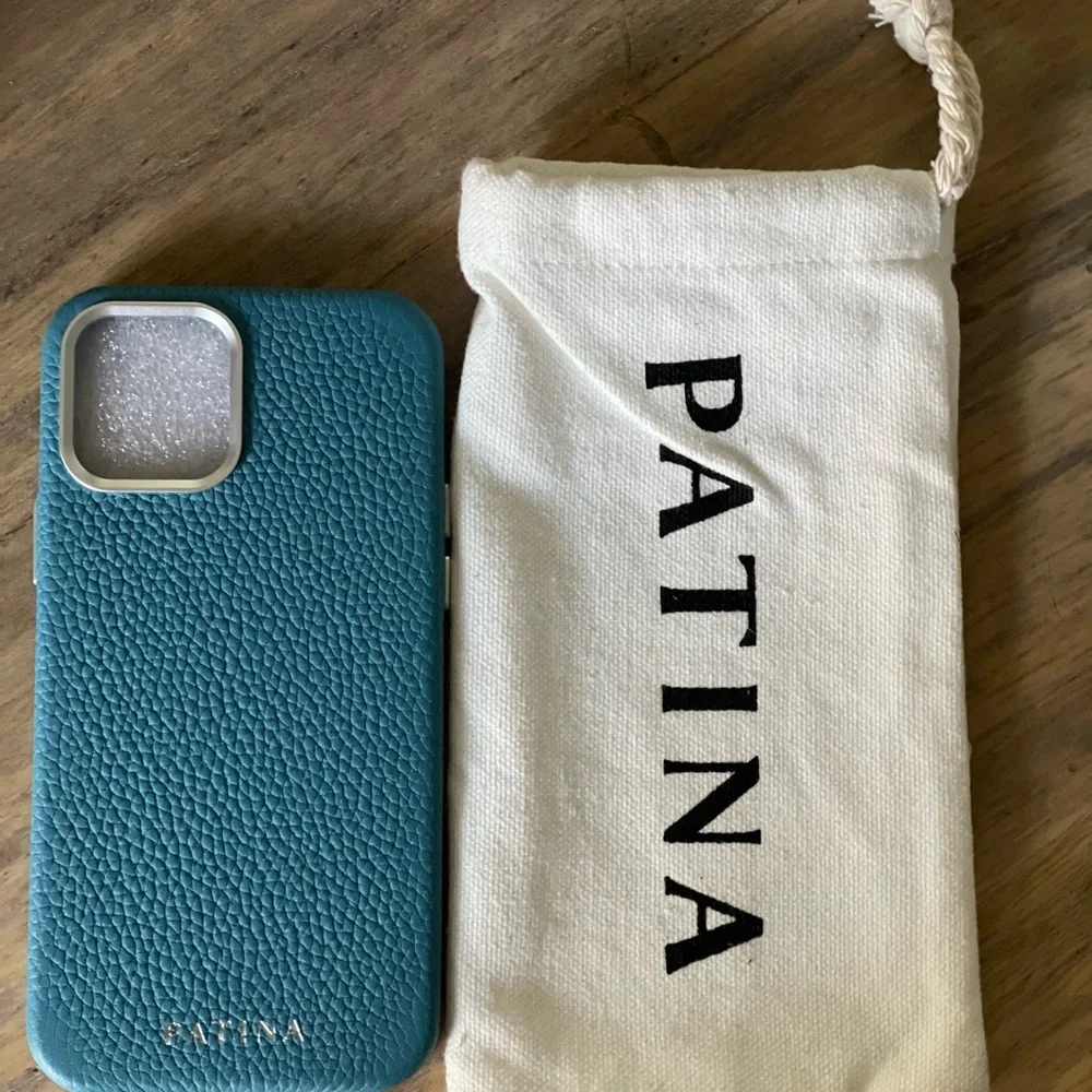Used PATINA LEATHER IPHONE 12 PRO CASE